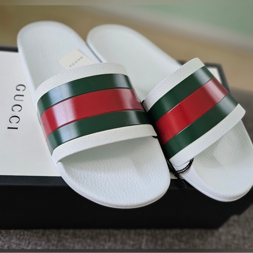 Gucci Pursuit 72 Pool Slides White Rubber 308234 Size 10 - Picture 2 of 10